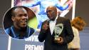David Suazo recibe premio 'A la Trayectoria' de parte de DIEZ: Espero que mi carrera pueda ayudar a muchos jóvenes