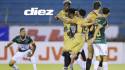Duelo parejo entre el Monstruo Verde y los Maquileros, quienes se juegan no perder la categoría. Fotos Mauricio Ayala, Moisés Valenzuela y Esaú Ocampo.