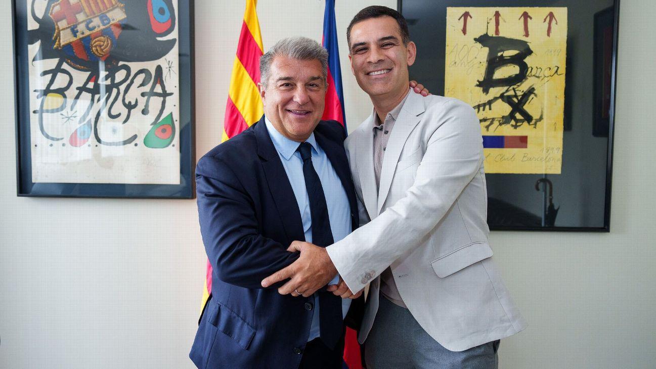 Rafa Márquez sería el favorito de la directiva del Barcelona para suplir a Xavi.