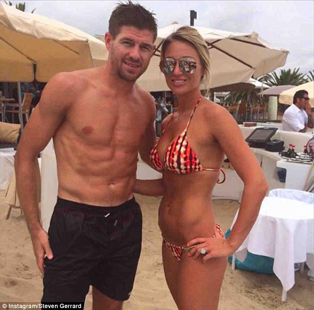 La nueva vida de Gerrard: brutal salario en el Aston Villa, los alimentos que prohibió y su esposa fue una ‘WAG’ líder
