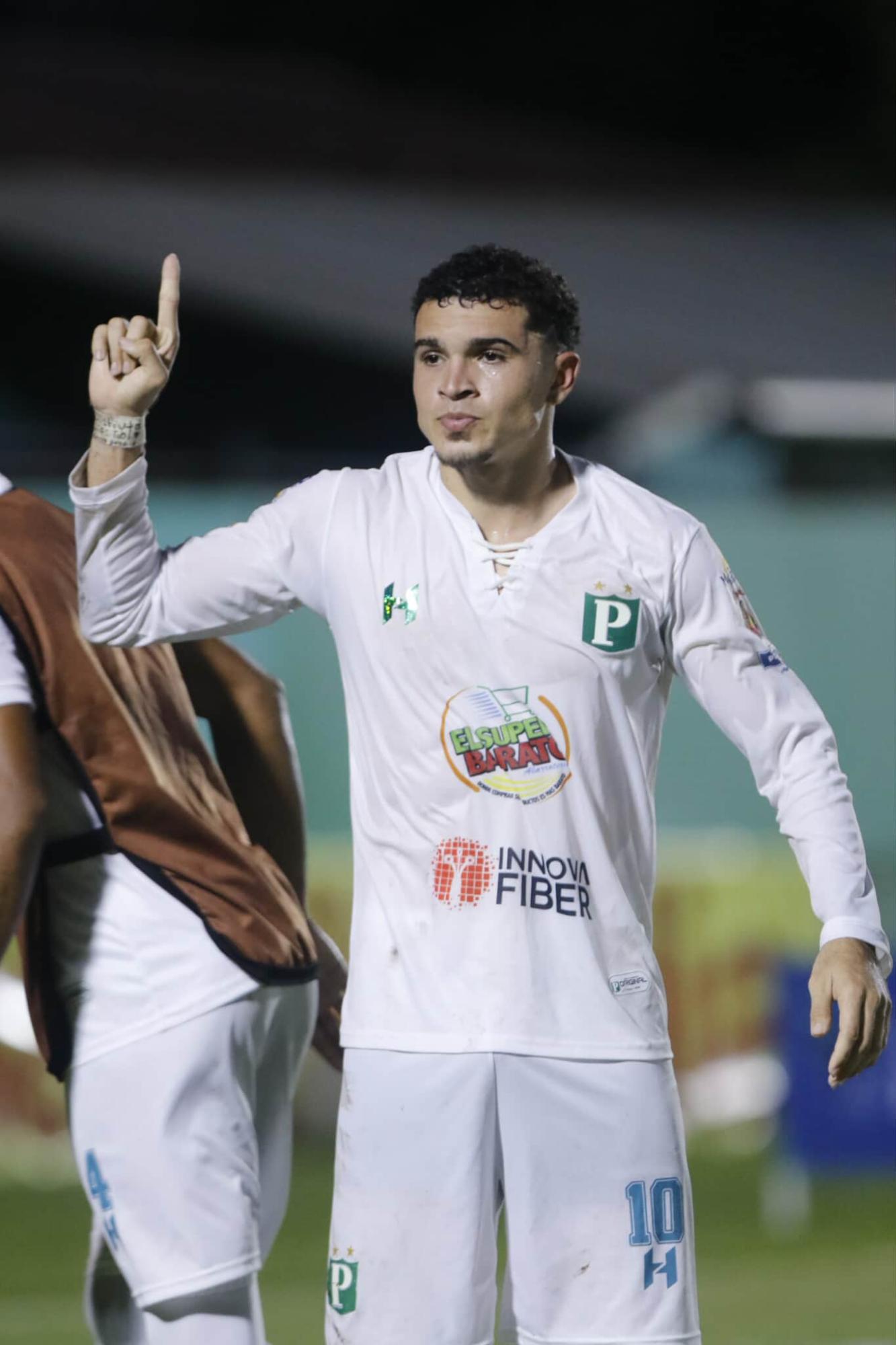 Erick Puerto llegó a los 15 tantos en el torneo Apertura con los cuatro anotados a CD Choloma, el equipo donde inició jugando.