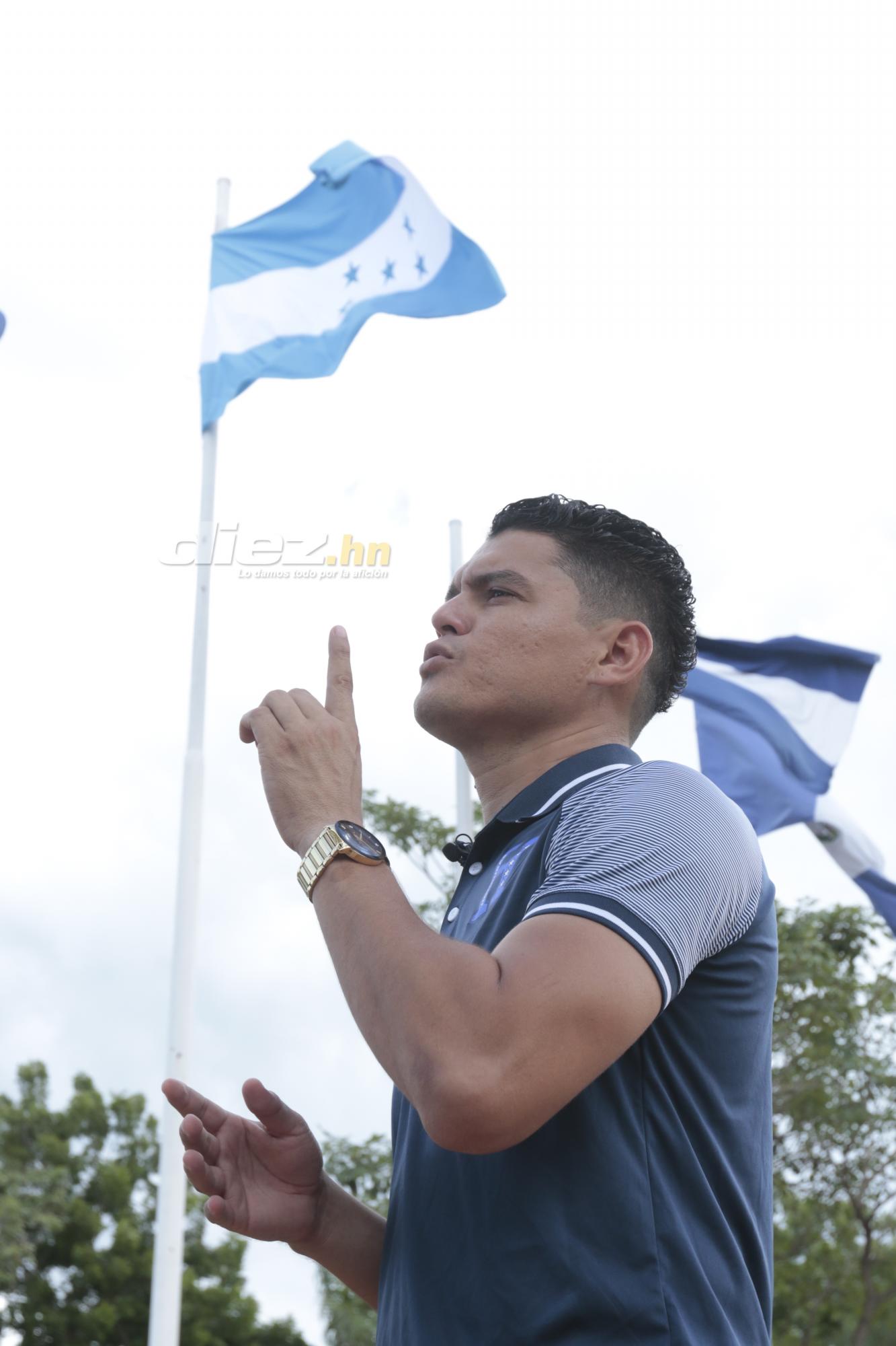 El entrenador Luis Alvarado platicó con DIEZ sobre la situación de Marinacci y Keyrol con Honduras. El lugar de la entrevista fue en el Museo Ferroviario de El Progreso, Yoro. FOTOS: Neptalí Romero