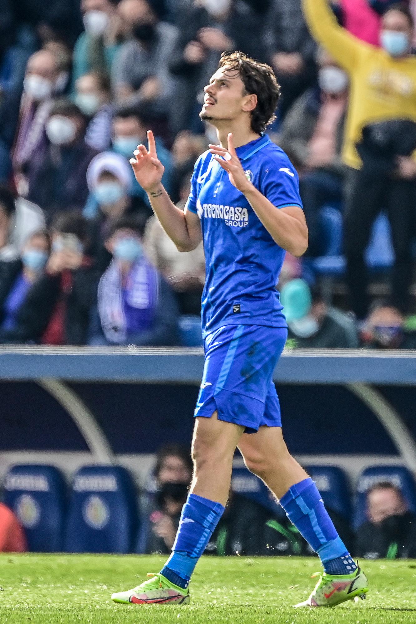 Con un tremendo error de Militao, Real Madrid inició el 2022 con derrota ante Getafe en la Liga Española