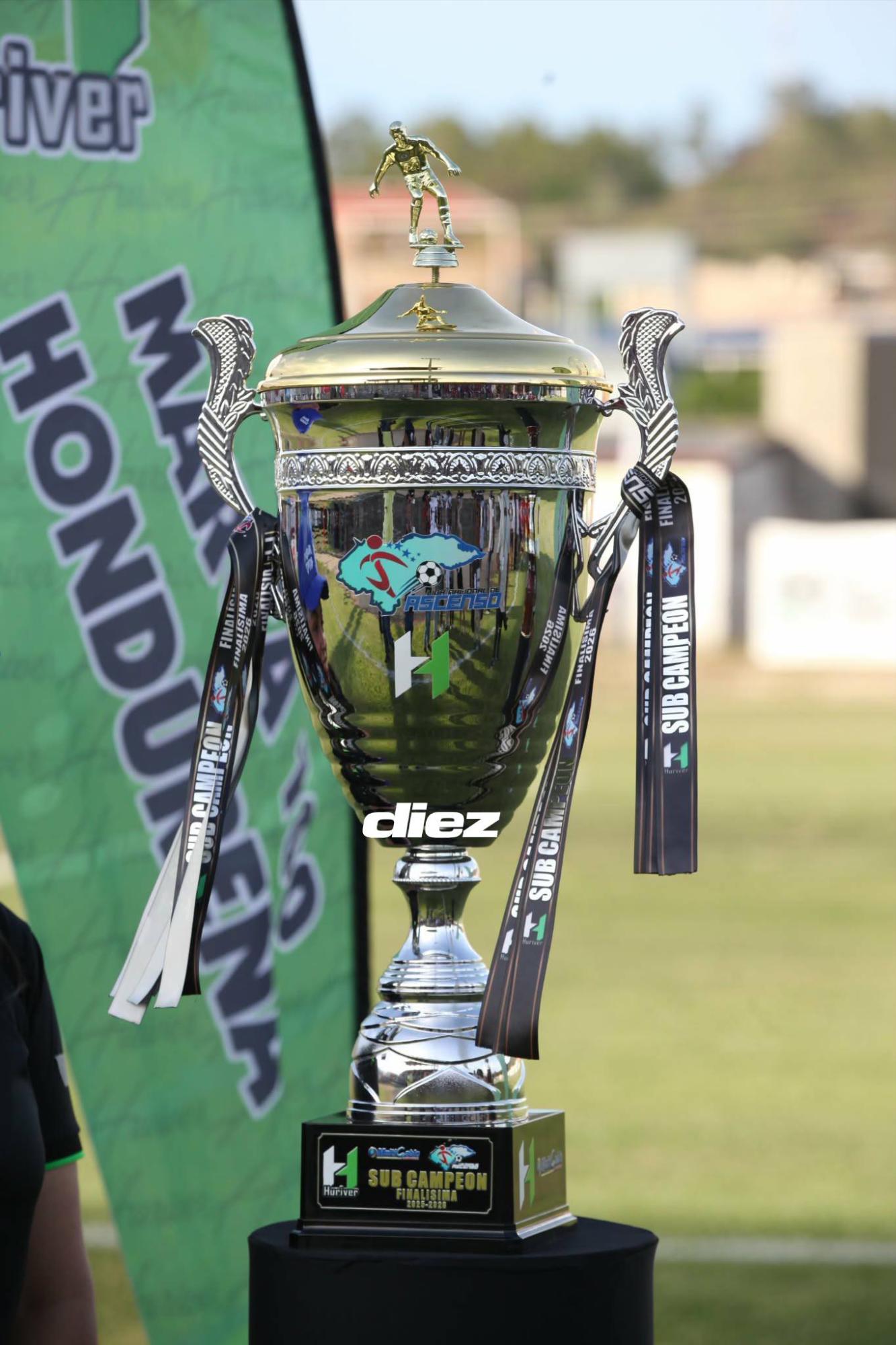 La copa que se llevará el subcampeón de la temporada 2025-2026.