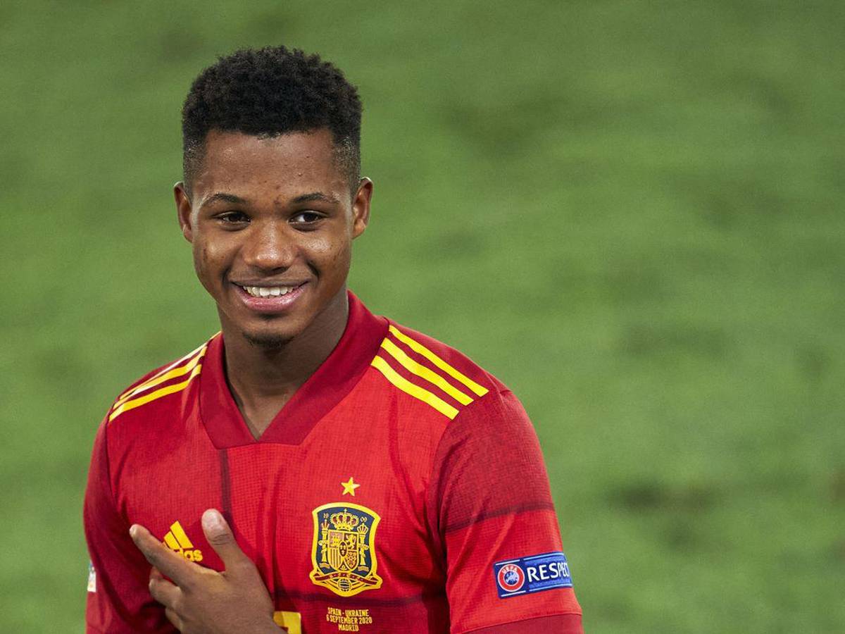 Sorpresivo número nueve y el que tomó el de Sergio Ramos: Los dorsales oficiales de España para el Mundial de Qatar 2022