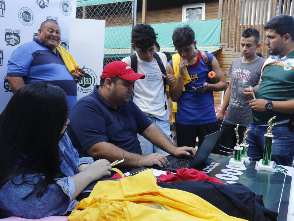 Golazos, emociones y mucha diversión dejó la primera visita de la “Potrita Bijao” a Santa Rosa de Copán