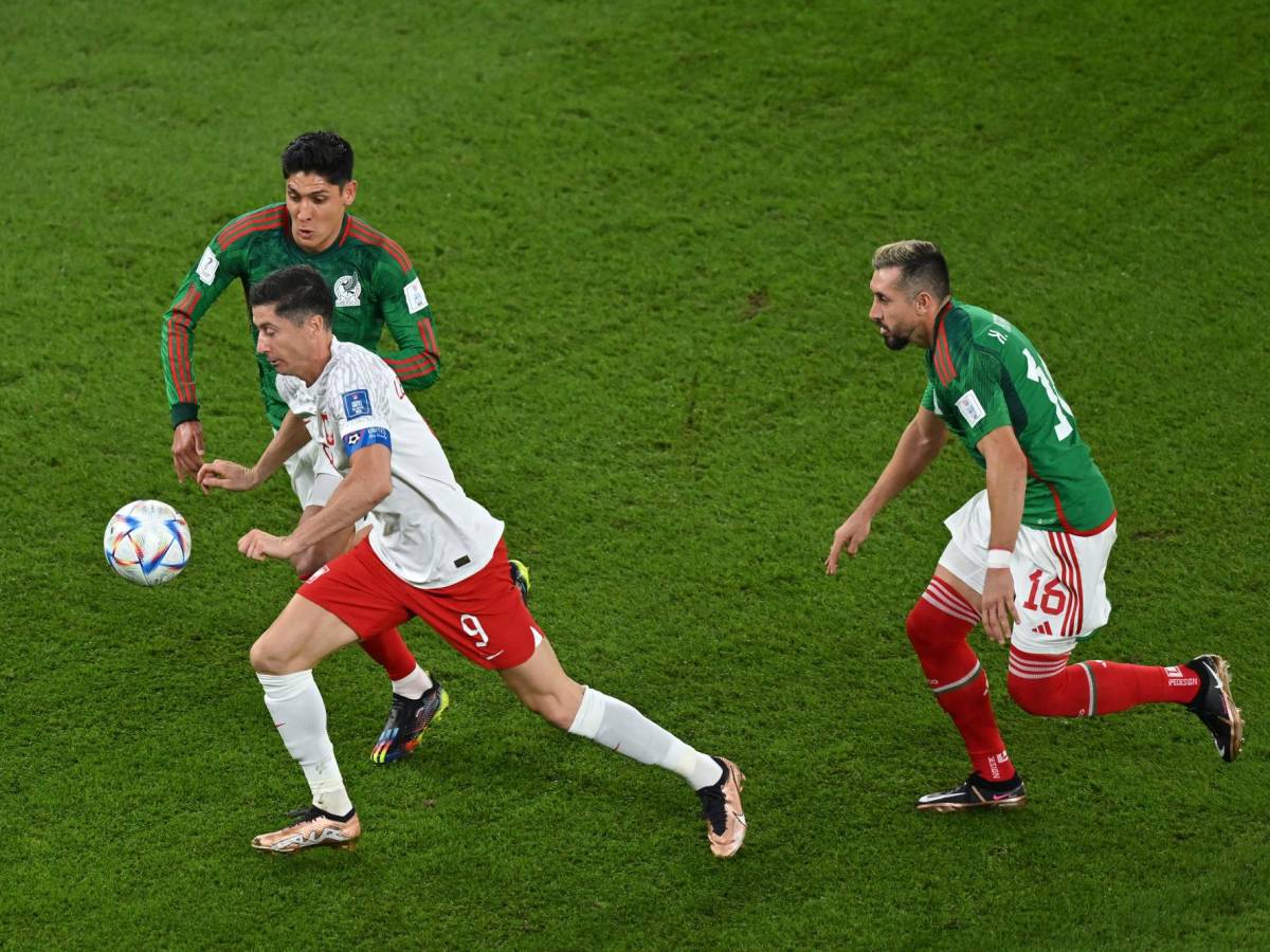 ¡Con un ‘Memo’ Ochoa de leyenda, México le sacó un empate a Polonia en el debut de ambos en el Mundial de Qatar!