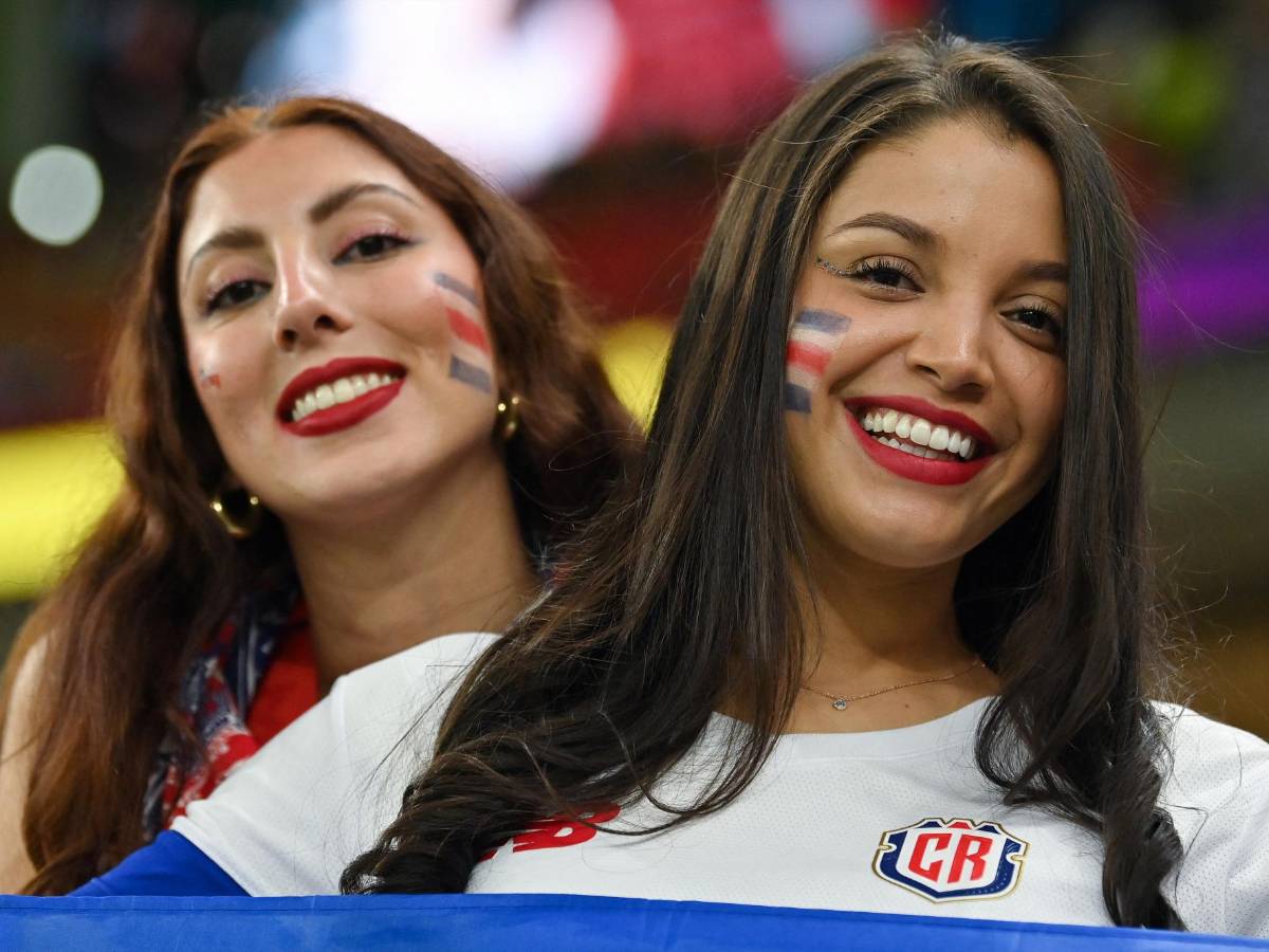 El reconocido DT que llegó a apoyar a Costa Rica, la charla Luis Enrique-Suárez y ¿quién era la preciosa tica en las gradas?