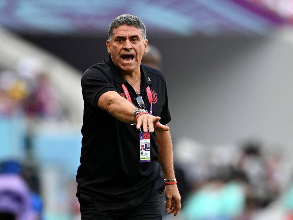 El golazo de Fuller, así festejaron los jugadores de Costa Rica tras vencer a Japón en el Mundial y los asiáticos hundidos