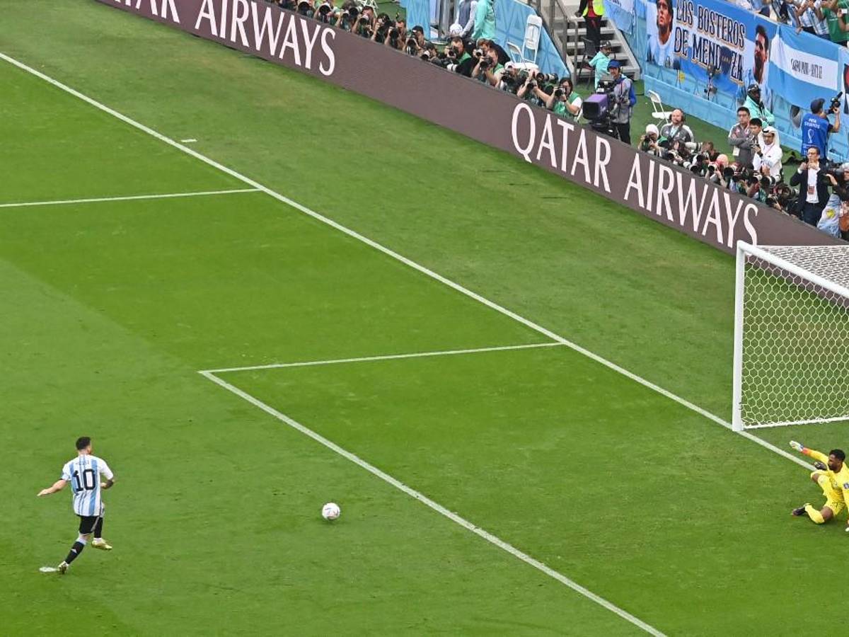 Argentina quedó tendida: los gestos de Messi tras sufrir inesperada derrota ante Arabia Saudita en el Mundial de Qatar