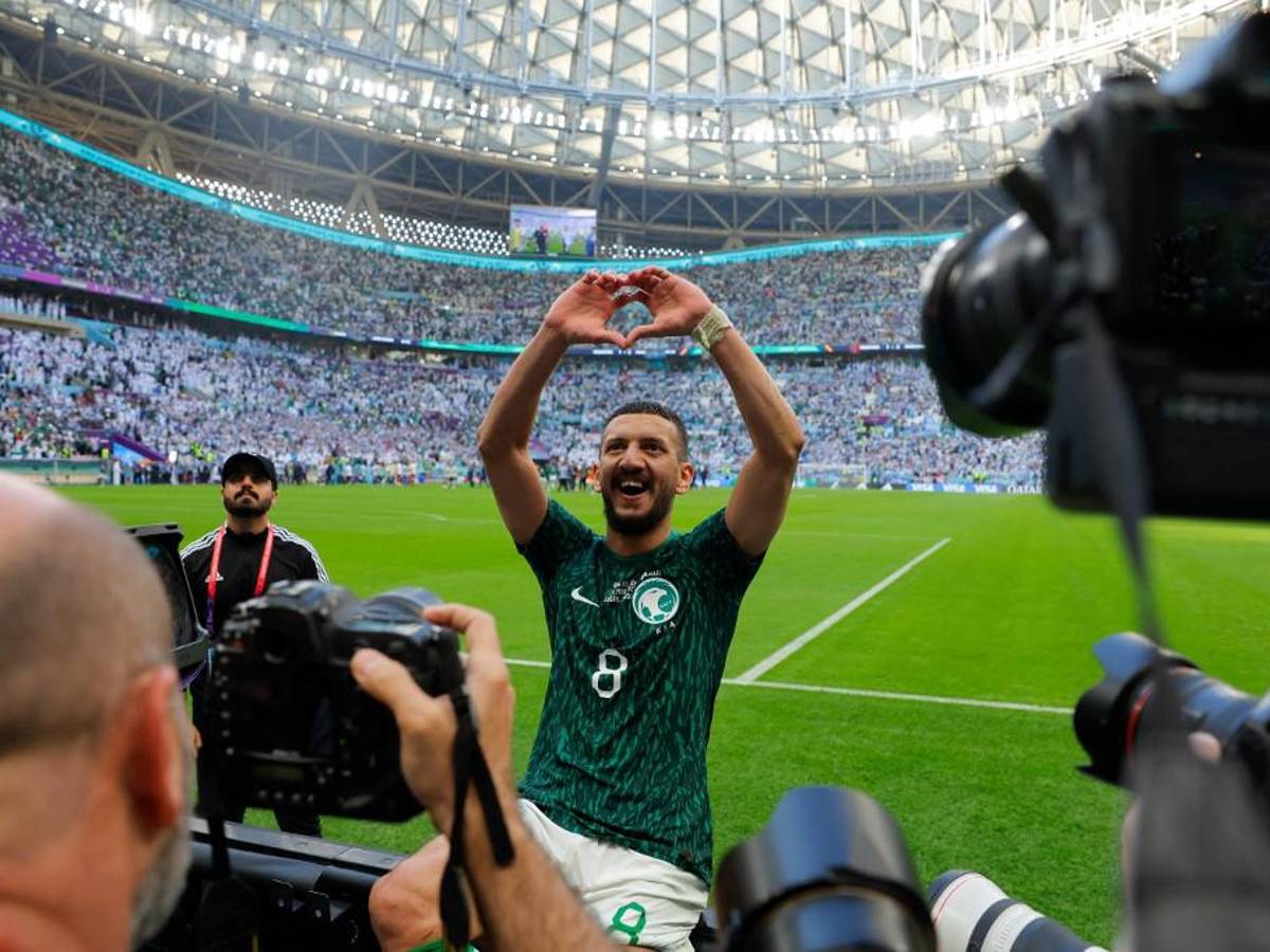 Argentina quedó tendida: los gestos de Messi tras sufrir inesperada derrota ante Arabia Saudita en el Mundial de Qatar
