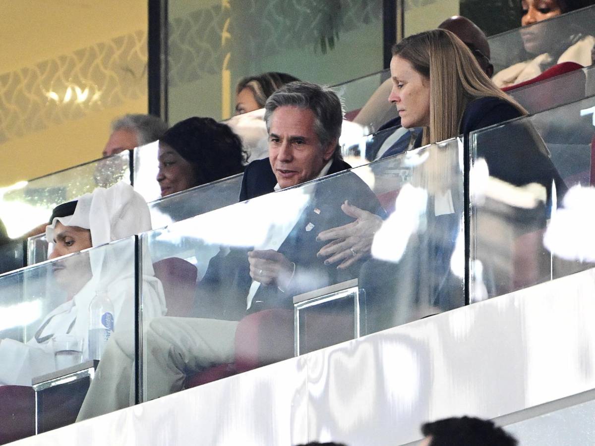 La cara fea del Mundial de Qatar: prohiben ingreso a aficionados portando colores LGBT; lo que pasó en el EUA vs Gales