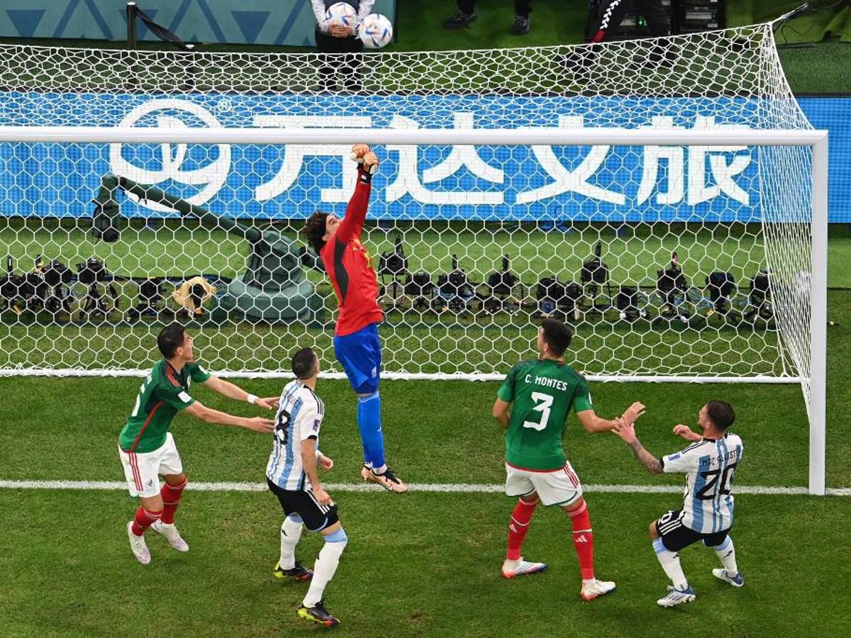 El dolor de los mexicanos y el festejo de Messi por el triunfo de Argentina en el Mundial; así fue captada Antonela Roccuzzo en el estadio