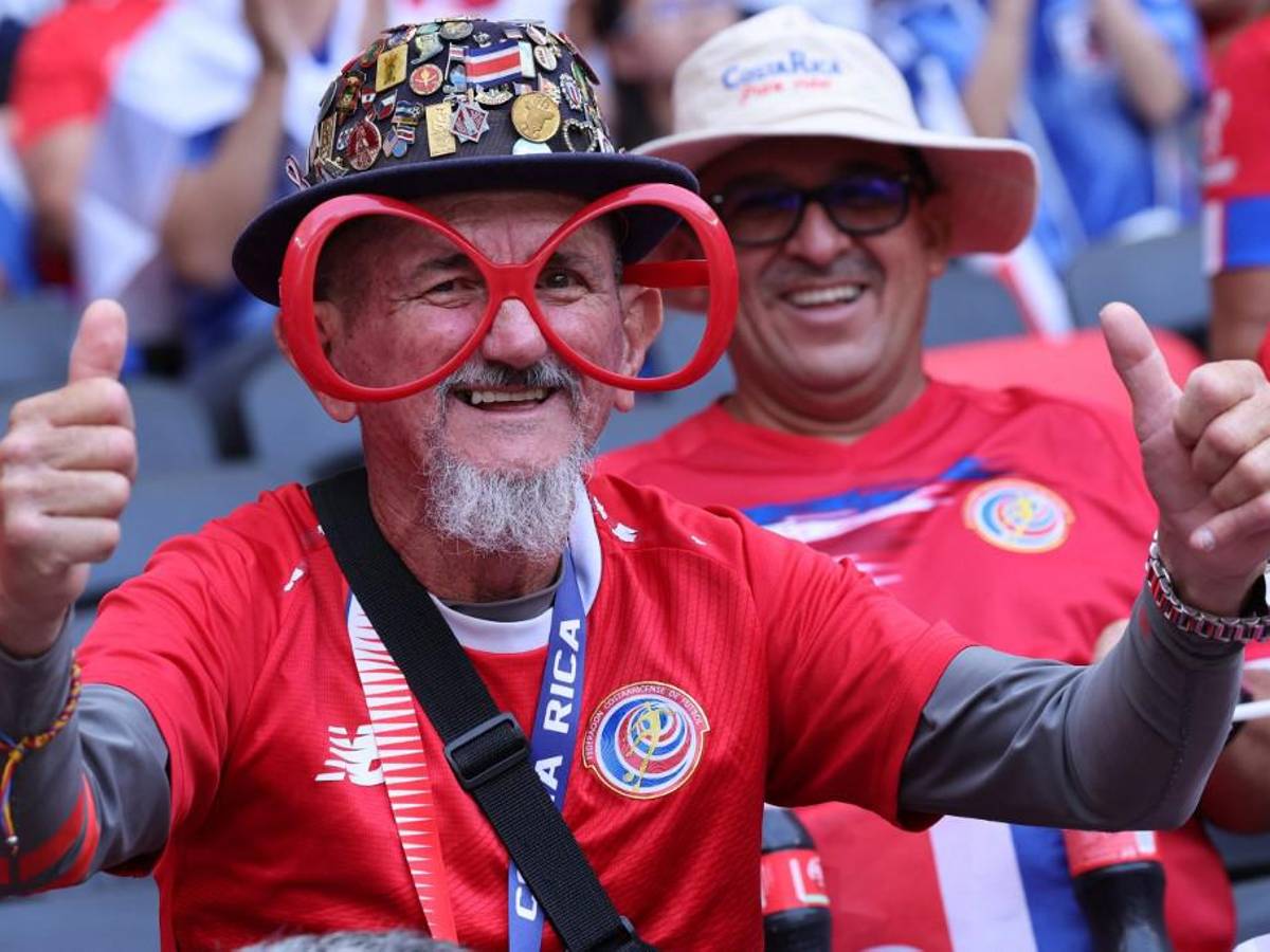 El golazo de Fuller, así festejaron los jugadores de Costa Rica tras vencer a Japón en el Mundial y los asiáticos hundidos