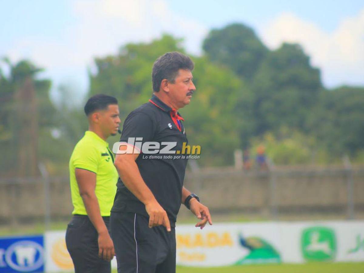 Mauro Reyes dispara: “No sé por qué los árbitros cuando hay un equipo grande siempre le dan una manito”