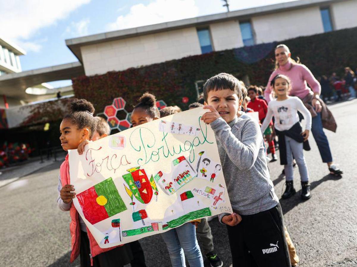 ¡Llegó el comandante! Elegante y sonriente arribó Cristiano Ronaldo a su último baile con Portugal al Mundial Qatar 2022