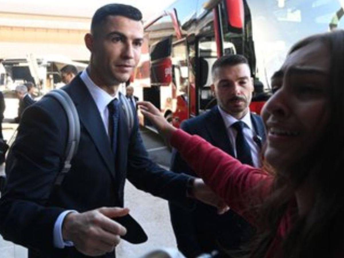 ¡Llegó el comandante! Elegante y sonriente arribó Cristiano Ronaldo a su último baile con Portugal al Mundial Qatar 2022