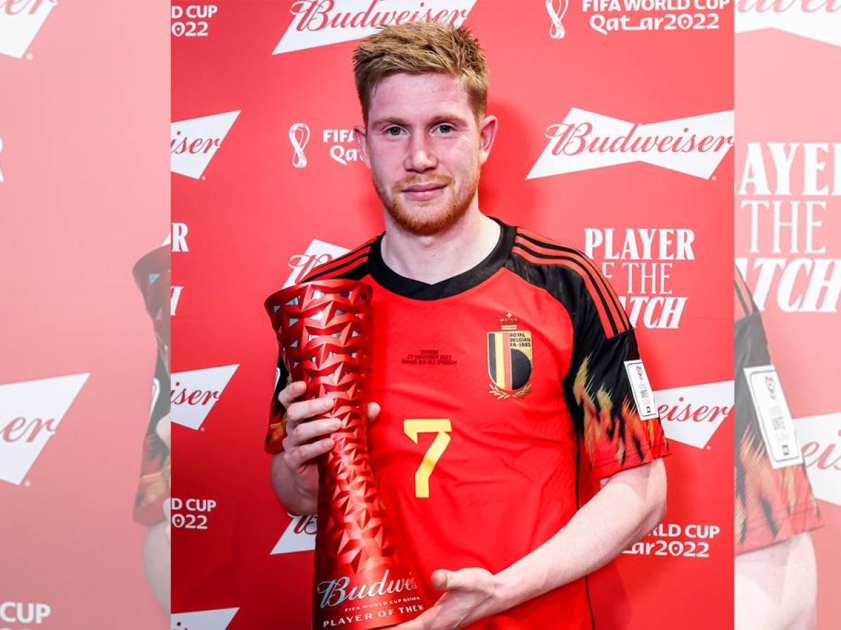 De Bruyne se sorprende al recibir el premio al ‘mejor jugador del partido’ del Bélgica-Canadá y hace reír con su declaración