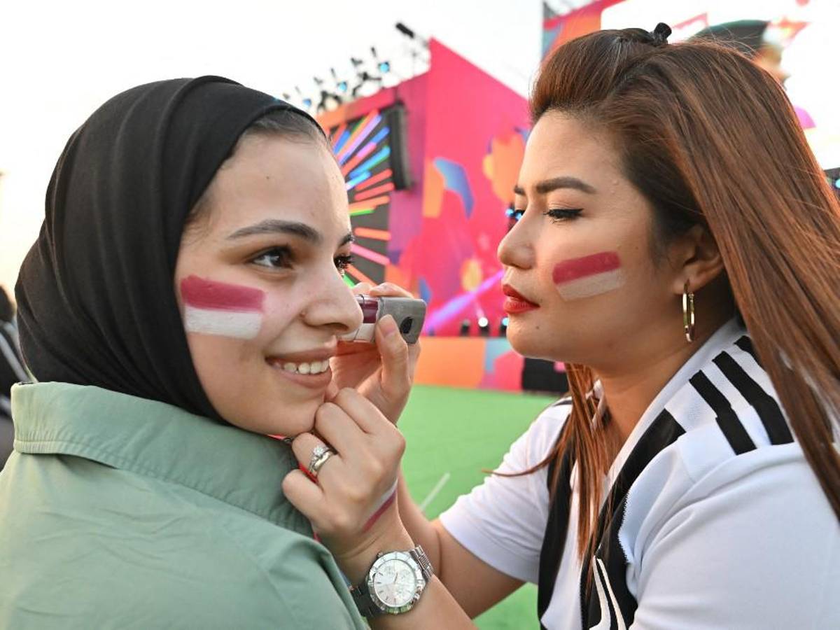 Las preciosas qataríes, el festejo de Ecuador tras arrancar con triunfo el Mundial y el verdadero dueño del PSG estuvo presente
