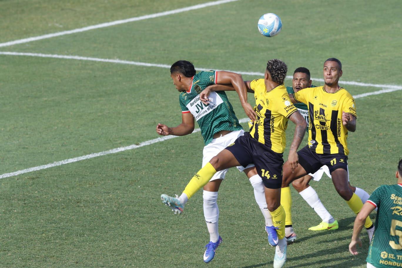 ¡Marathón vence por la mínima al Real España, que sufrió dos expulsiones, en el inicio de las Triangulares de Liga Nacional!