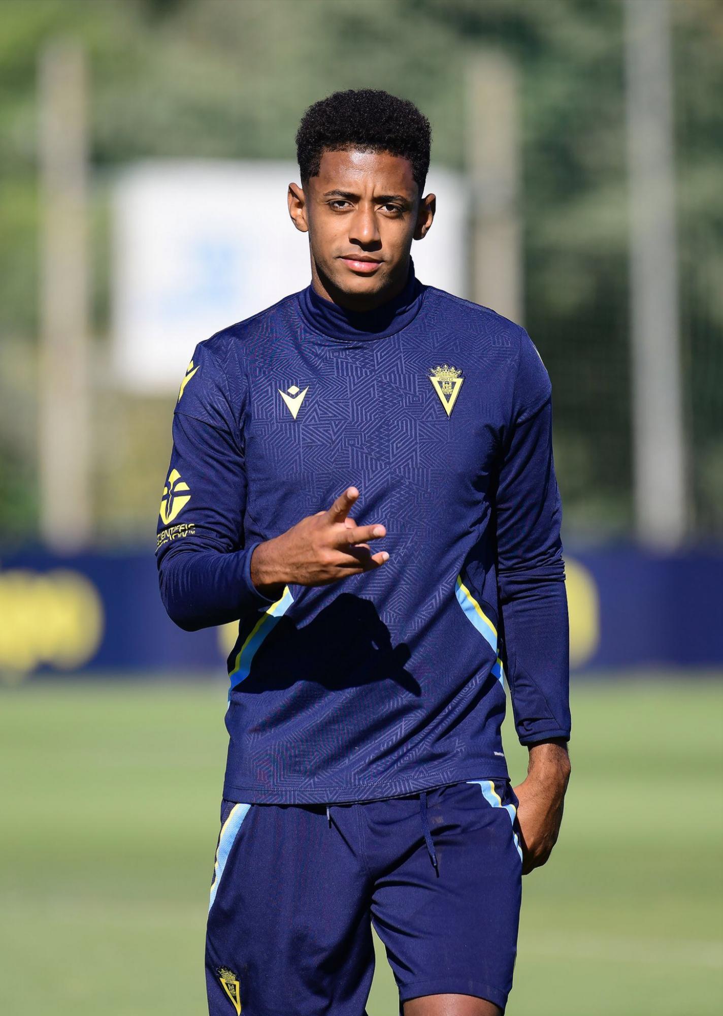 Choco Lozano apunta a ser titular el jueves ante el Real Madrid en el Santiago Bernabéu.