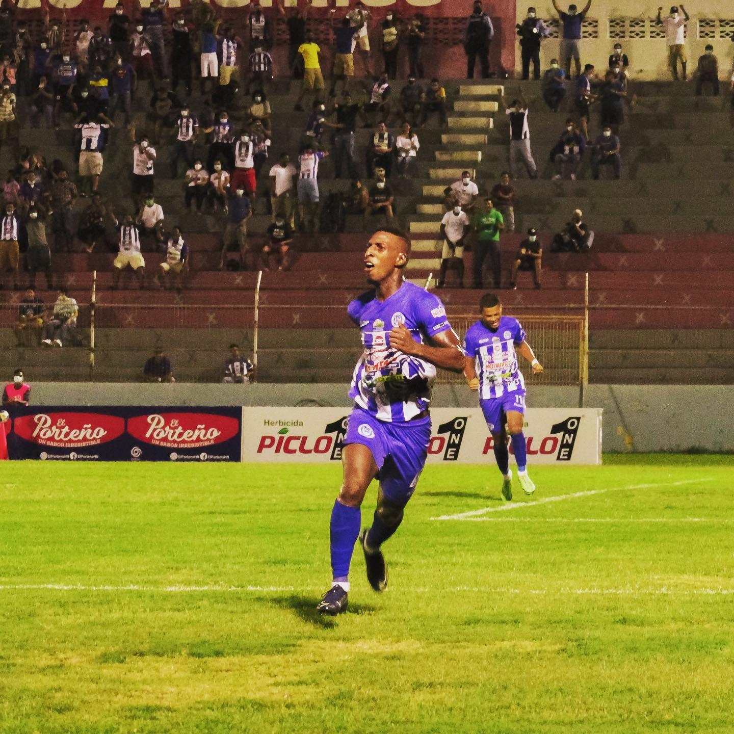 Andrés Murillo Rentería en Liga Nacional con Victoria anotó 3 goles en 18 partidos.