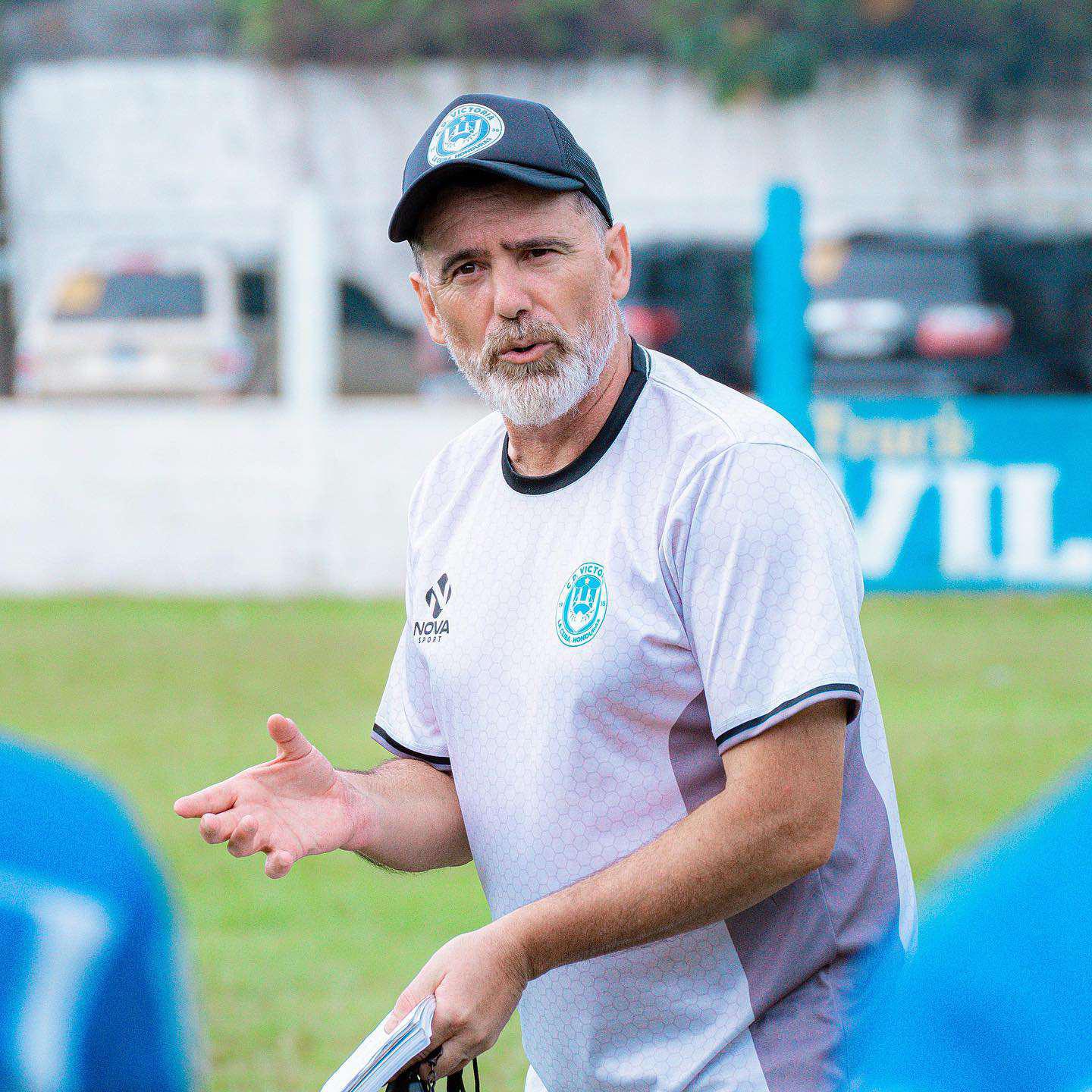Fernando Araújo regresa a Honduras para tomar las riendas del Victoria.
