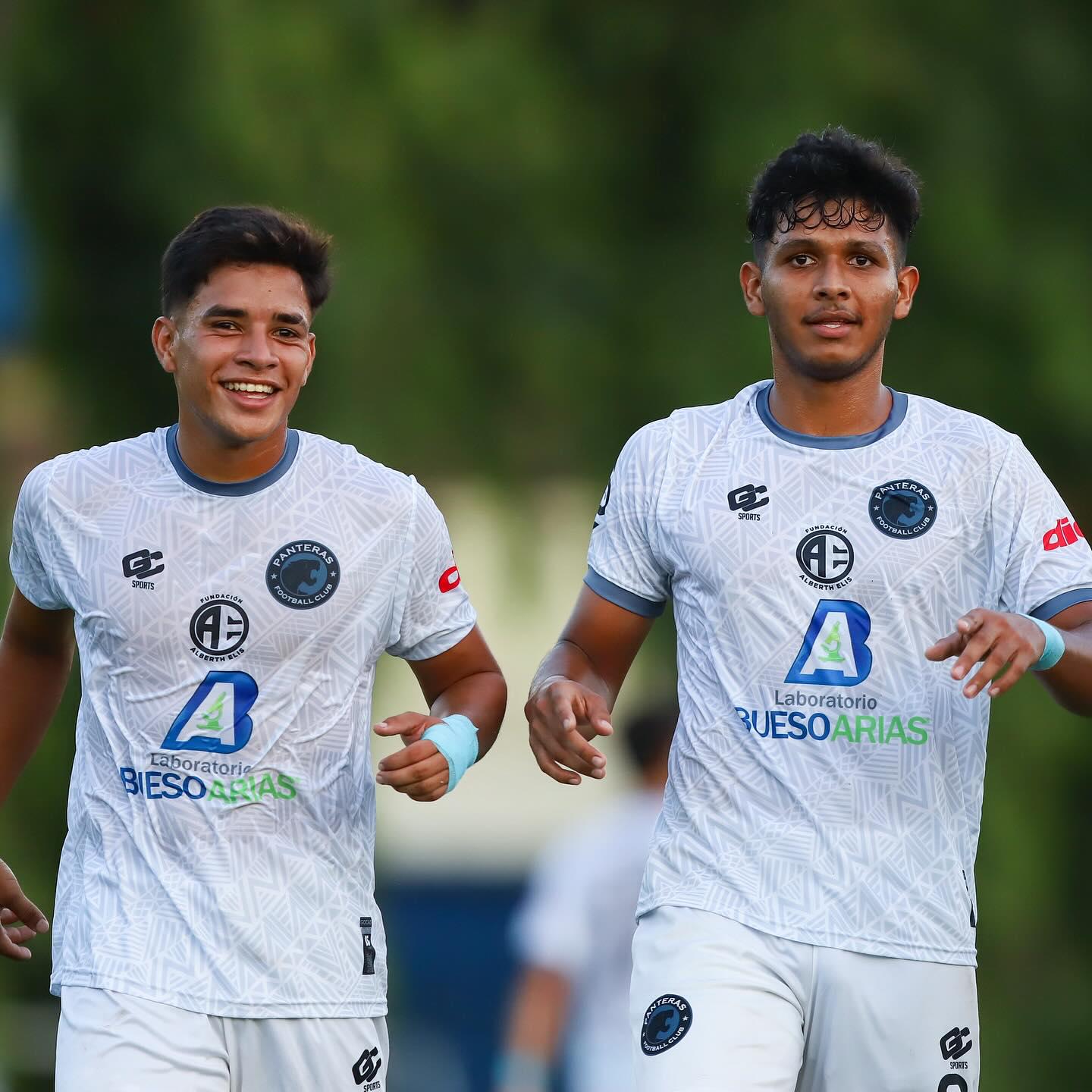 Laboratorio Bueso Arias es uno de los sponsors de Panteras FC.