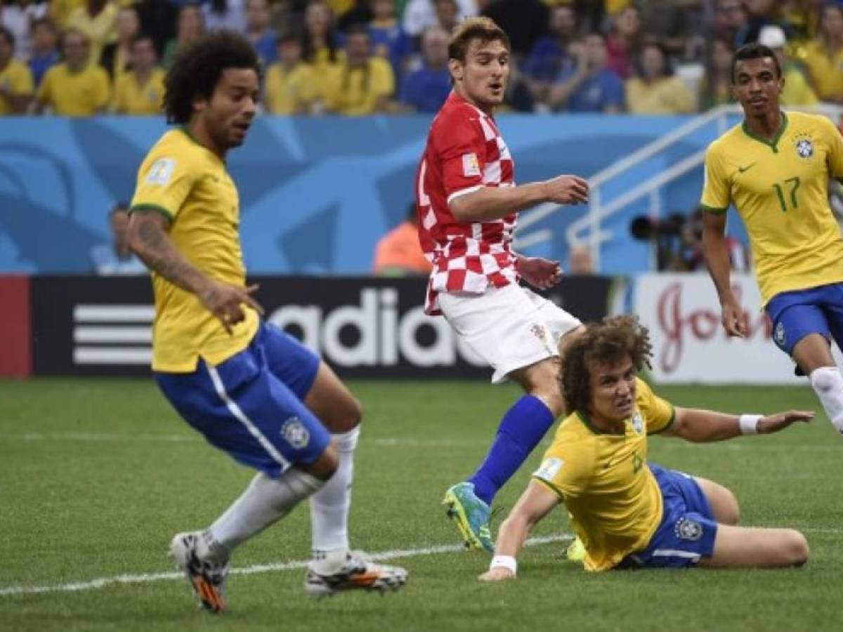 Goles inmortales: Los futbolistas que anotaron el primer tanto en la historia de los mundiales