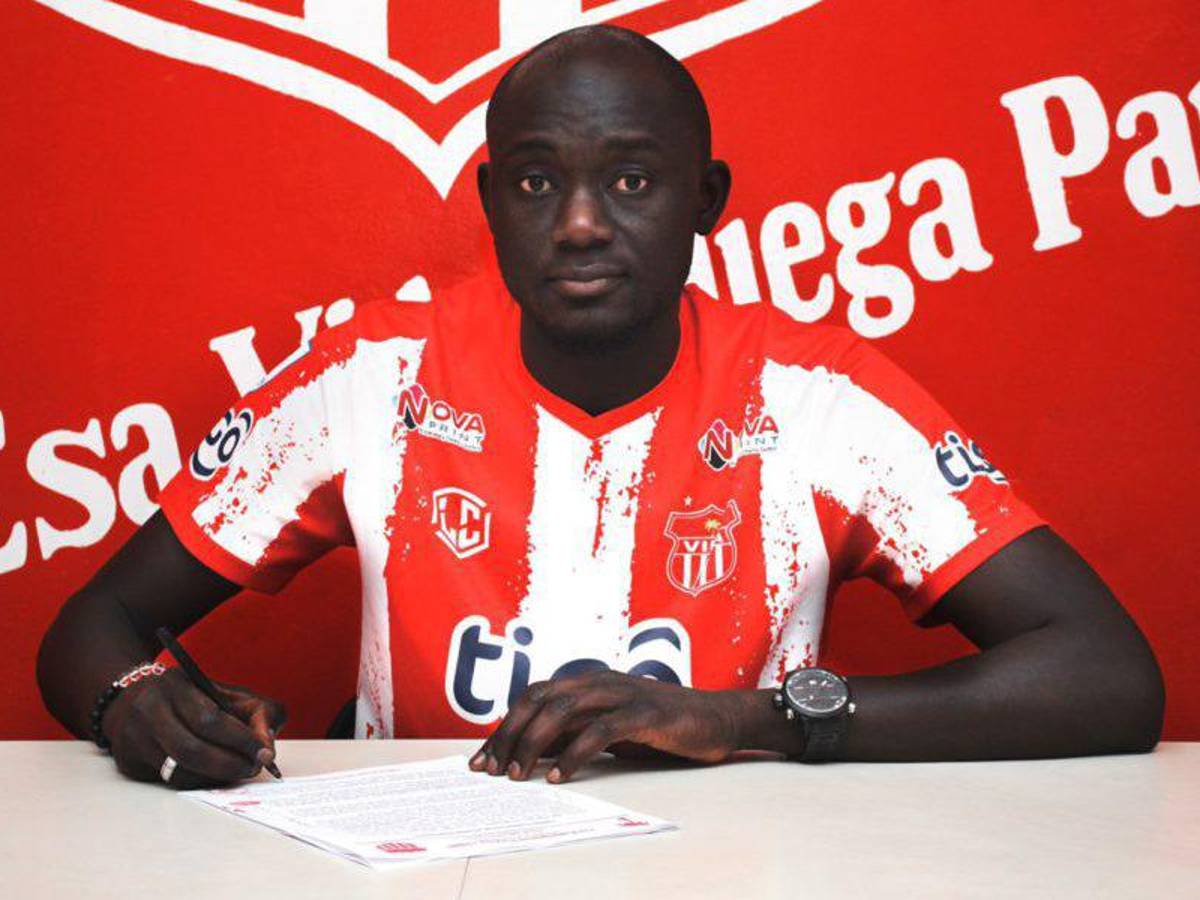 Fichajes Honduras: El ex Olimpia y Motagua fichado en el ascenso, Edwin Solani se acerca a la capital y Emilio Izaguirre por sus dos primeras altas