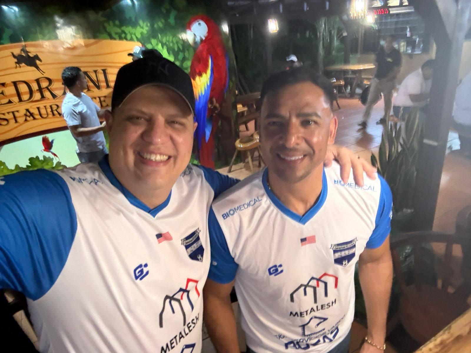 Michael Umaña en la presentación. Fotos Facebook Catrachos FC U.S.A-San Pedro Sula.