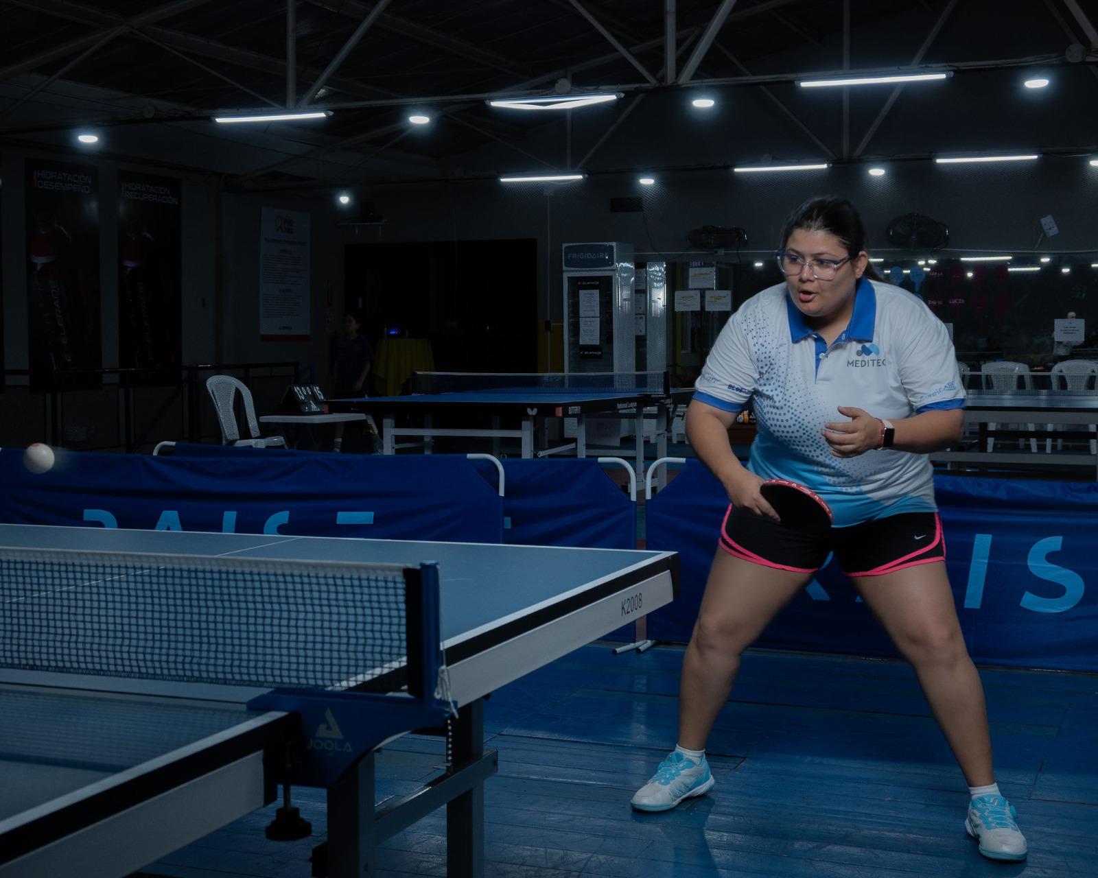 A nivel nacional ha conquistado títulos individuales en quinta, cuarta, tercera y segunda categoría.