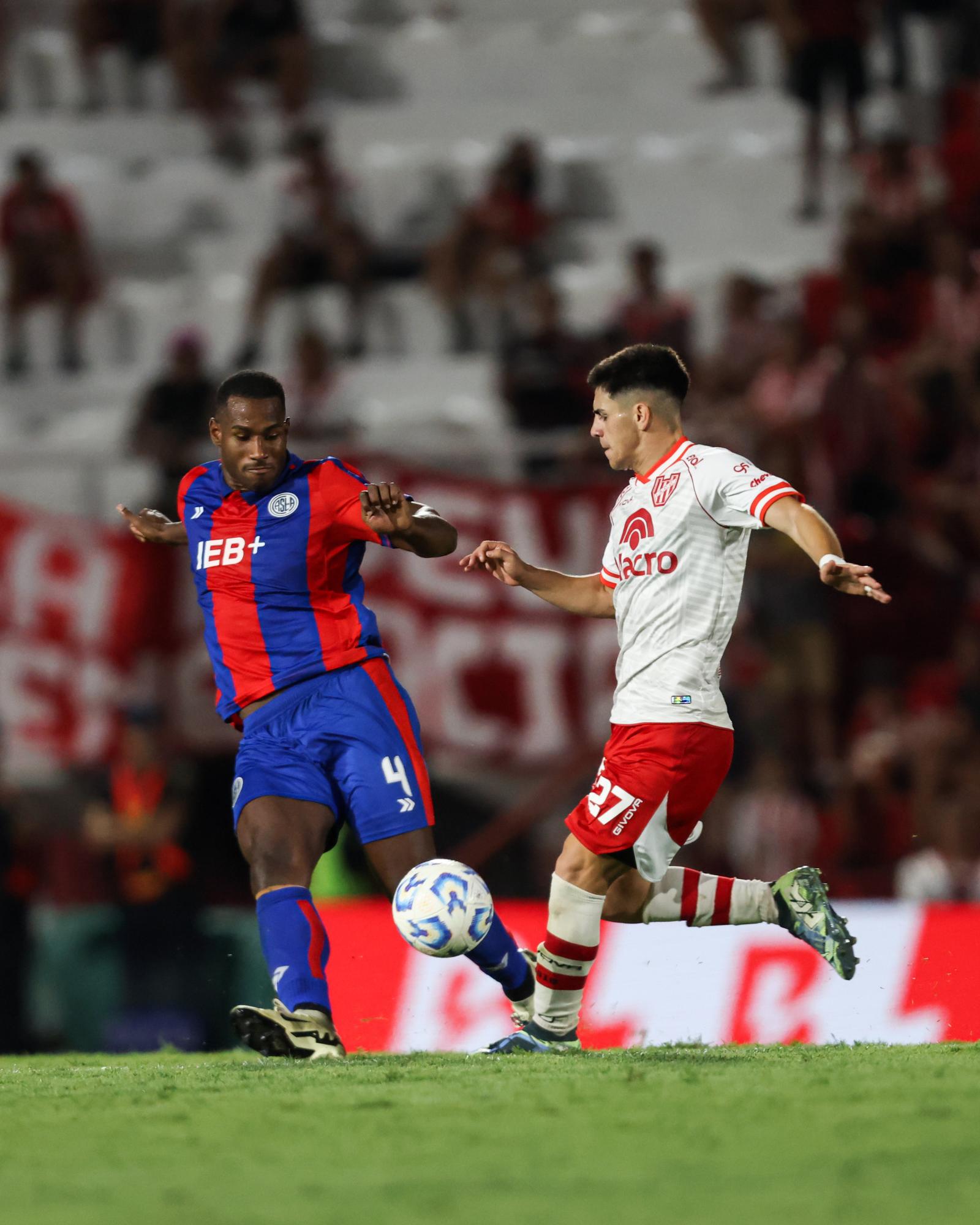 San Lorenzo venció de visita al Instituto de Córdoba de Pedro Troglio.