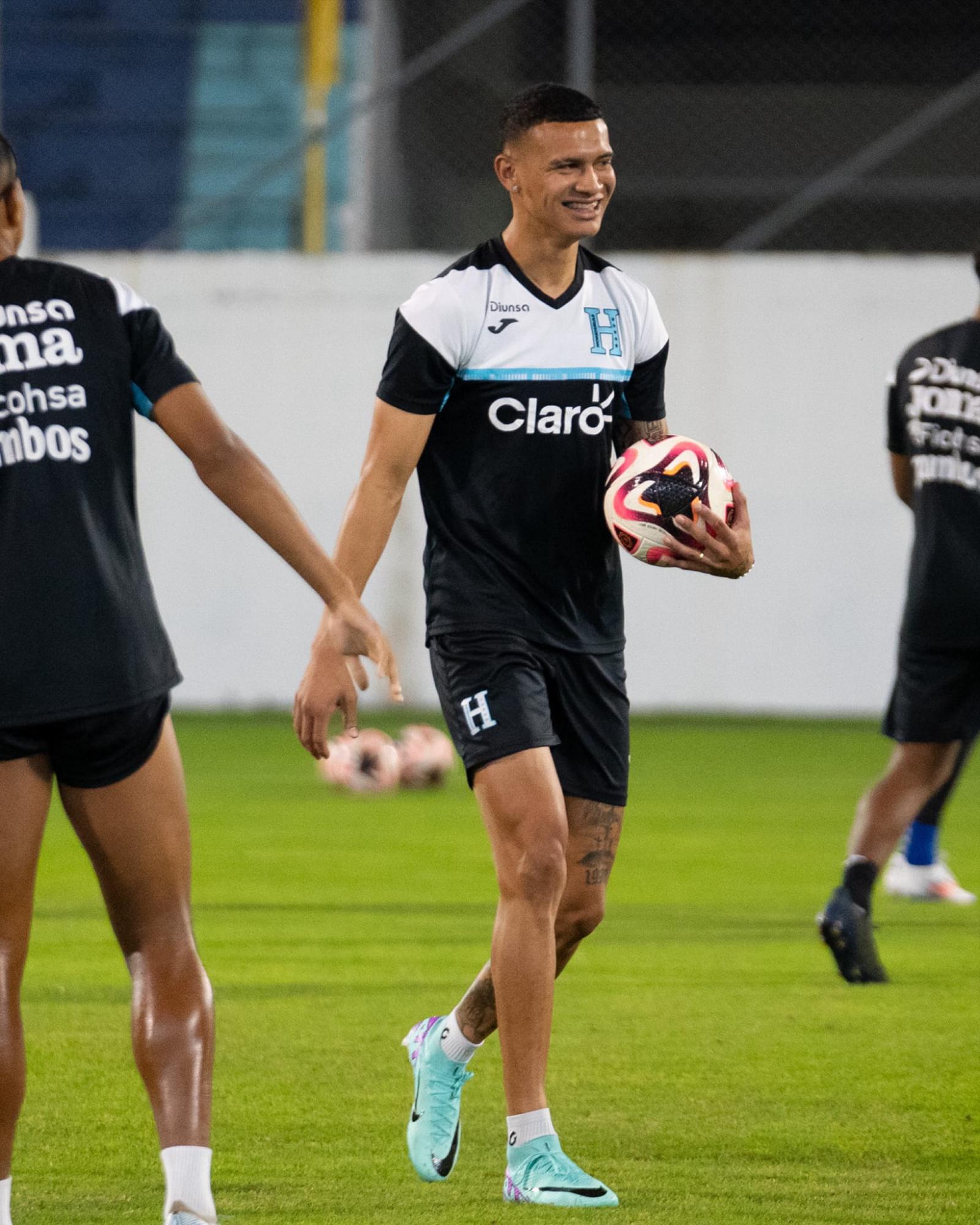 Los jugadores que Honduras recupera para enfrentar a México en la vuelta de Nations League ¡Uno de ellos será titular!
