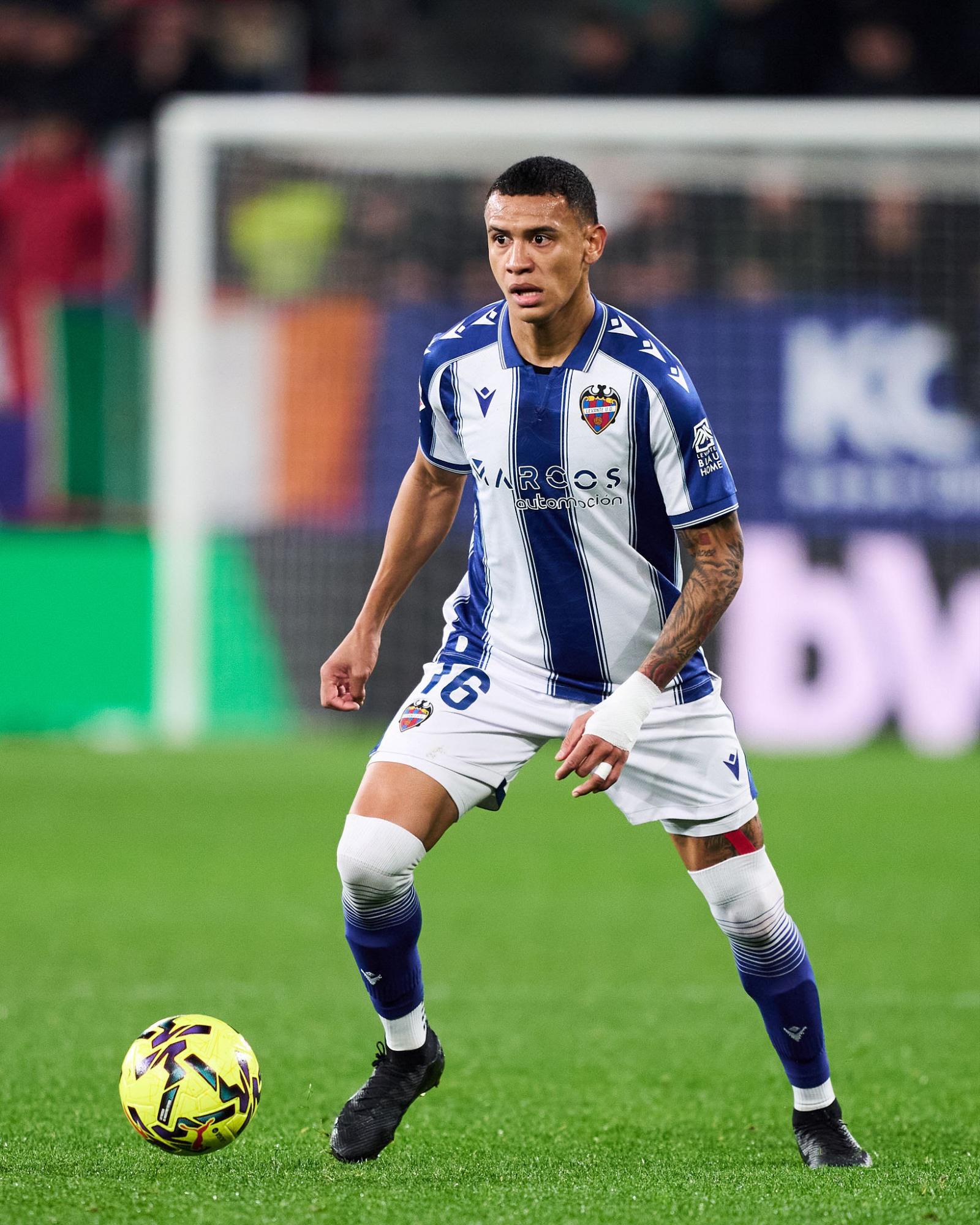 Kervin Arriaga perdió todos los bonos que había sumado en el fútbol español.