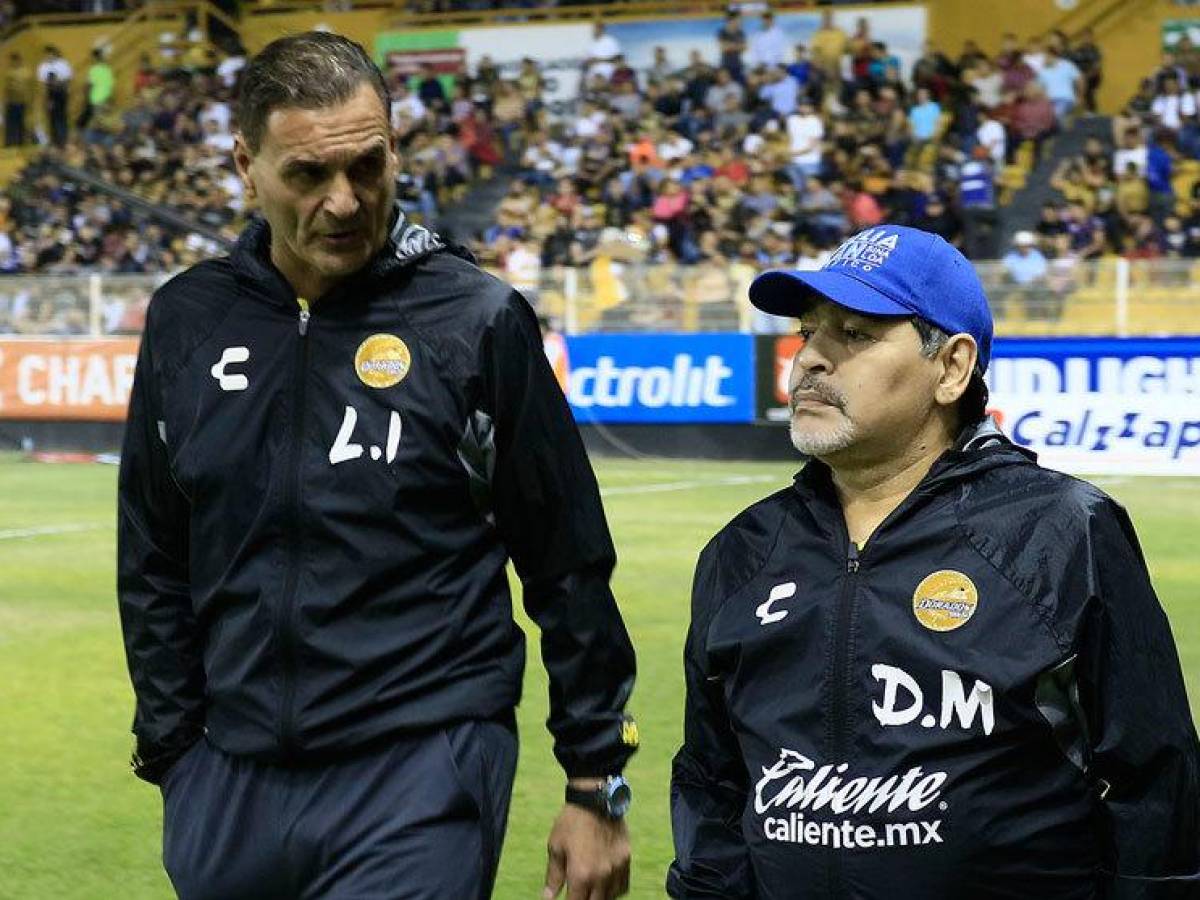Luis Islas fue asistente técnico de Diego Maradona en los Dorados de Sinaloa.