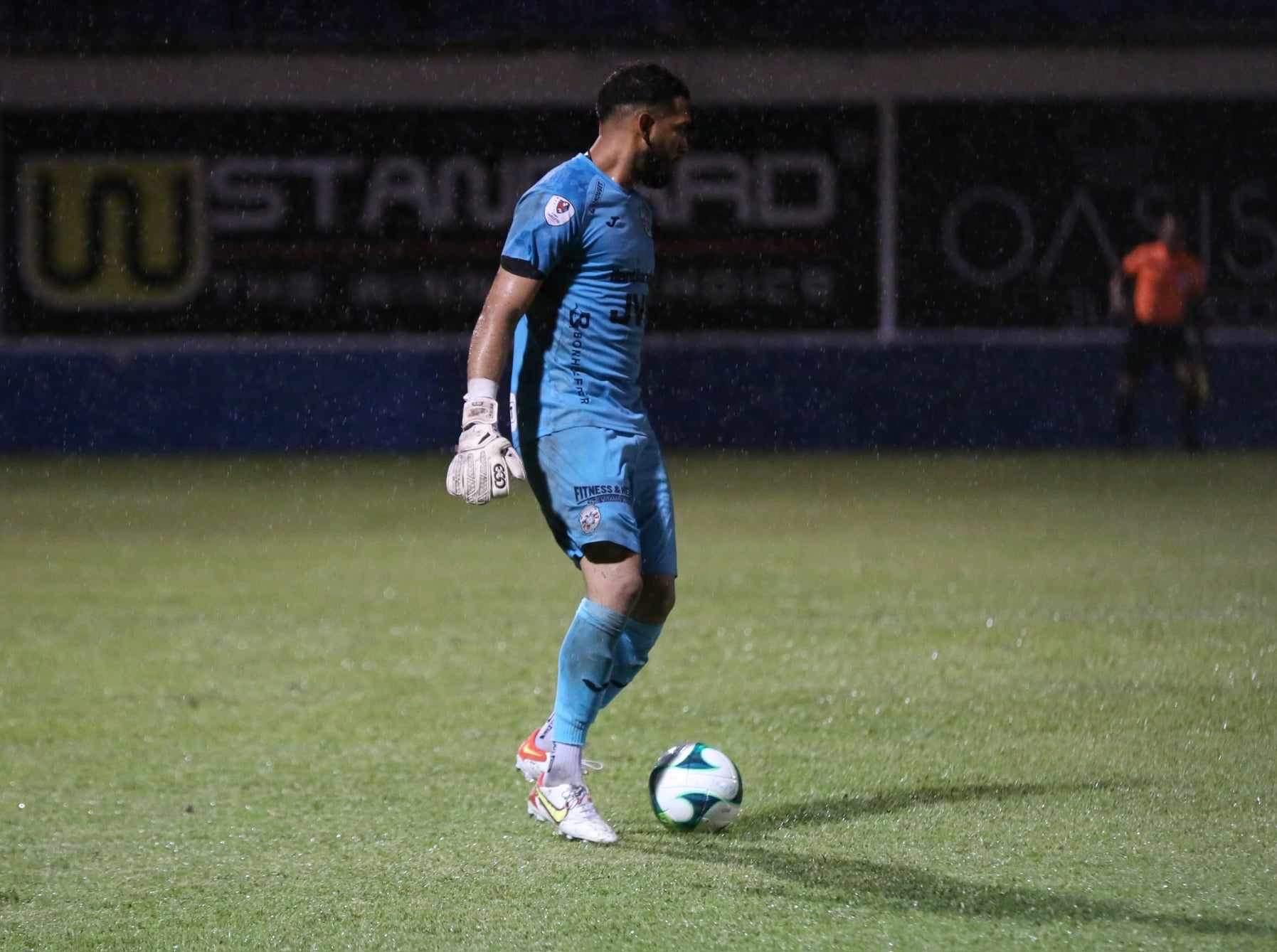 El panameño César Samudio fue una muralla. Fácilmente evitó tres goles del Olancho FC.