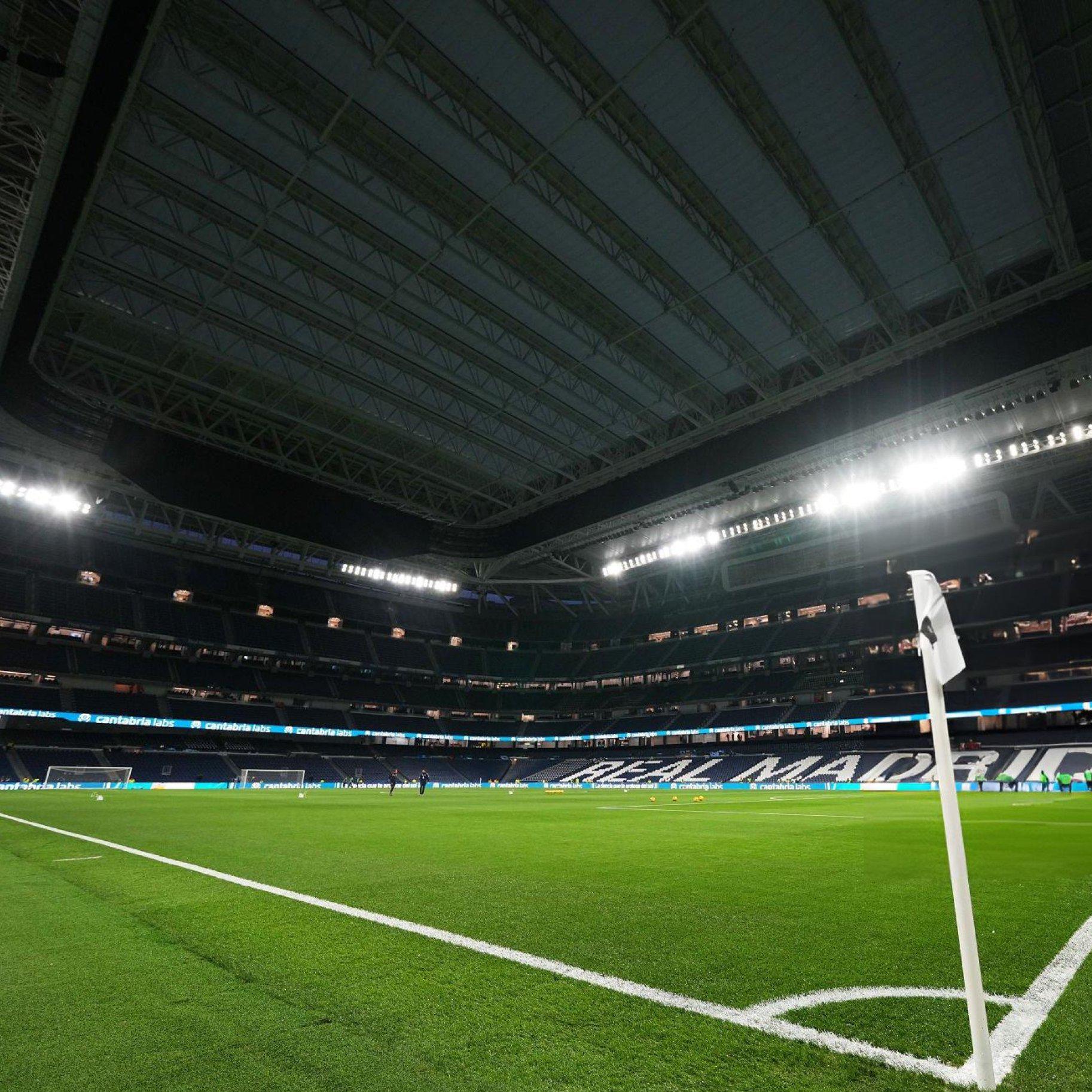 Con el techo cerrado jugarán el Real Madrid y el Manchester City en el Bernabéu.