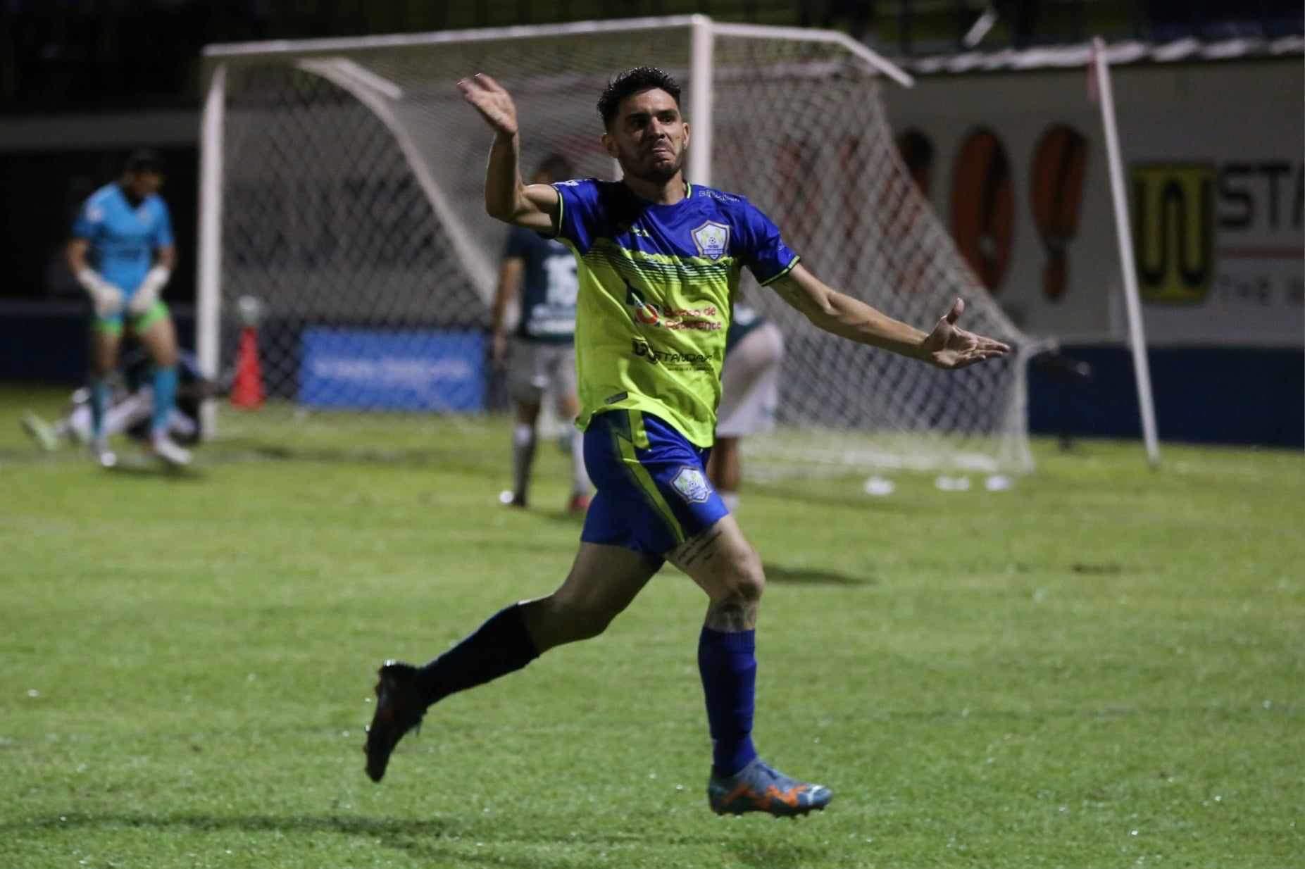 Solo seis minutos le bastaron al argentino José Pablo Soda para estrenarse como goleador en Liga Nacional.