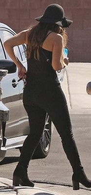 Captan por primera vez a Kathryn Mayorga tras demanda por violación a Cristiano Ronaldo&nbsp;&nbsp;