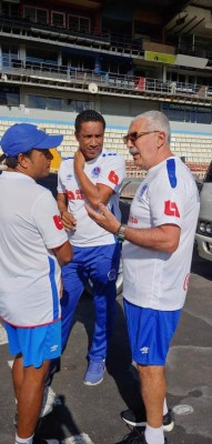 Técnicos que pasaron de la televisión a dirigir en el fútbol hondureño