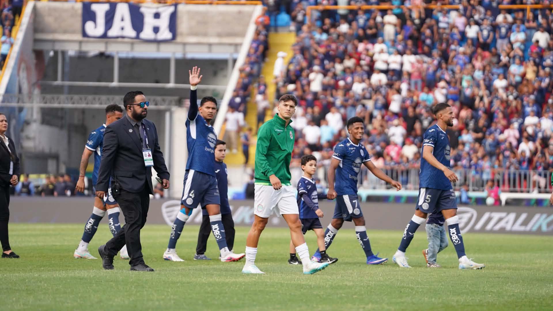 ¡Con dramatismo! Motagua se corona campeón en tanda de penales contra Marathón