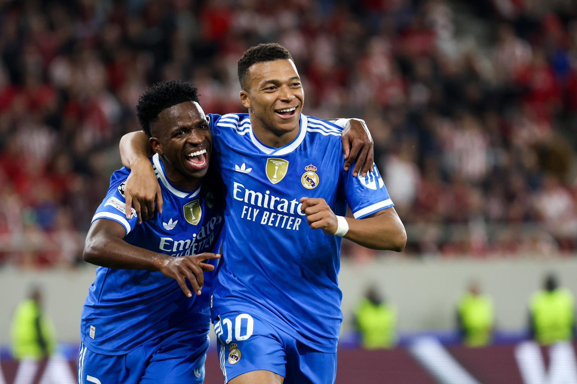 Xabi Alonso rompe el silencio y se desahoga tras una semana donde lo ponían fuera del Madrid, ¿mala relación con Vini?