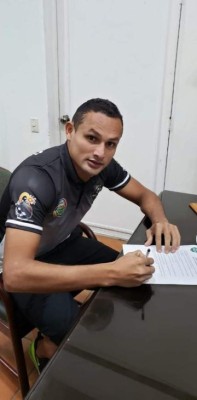 Fichajes: Jugador de Olimpia al Medio Oriente y Carlos Mejía a Estados Unidos