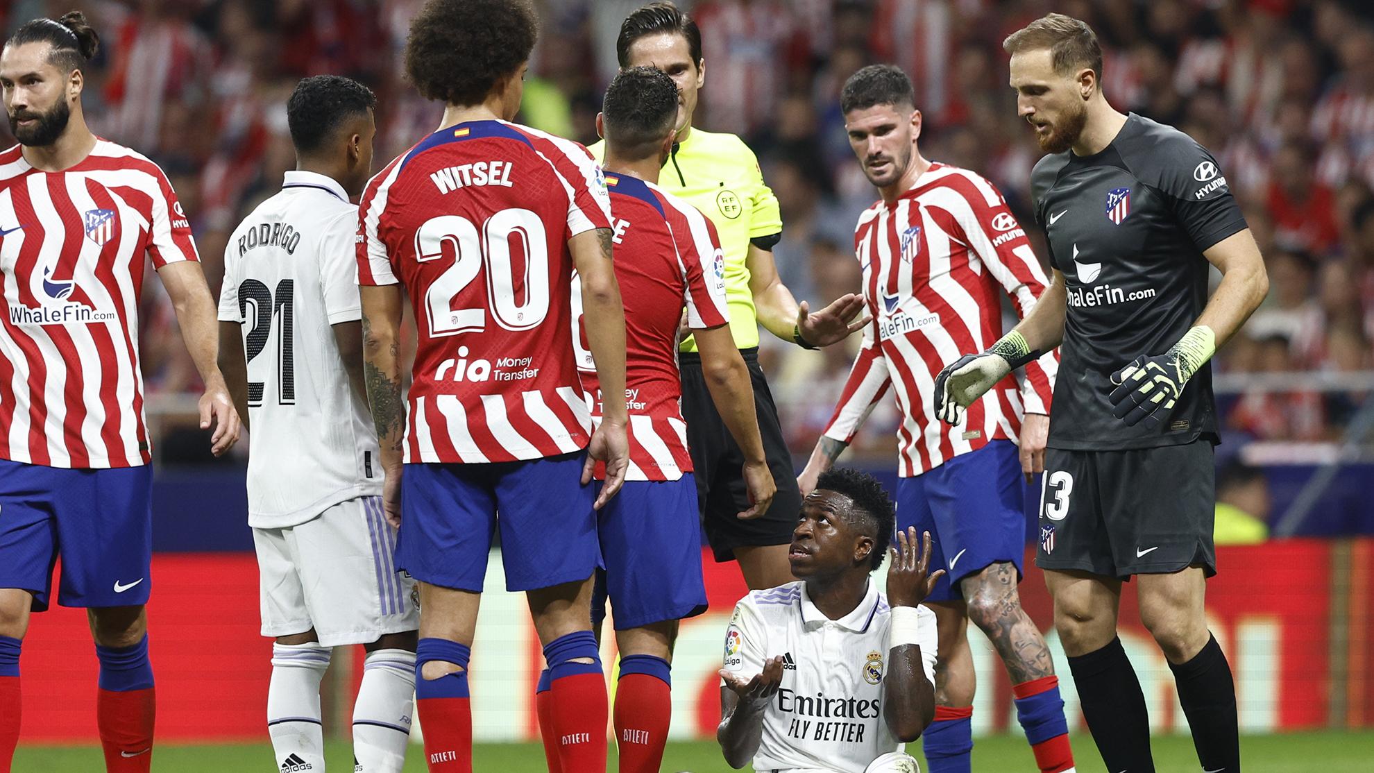 Durísimo comunicado del Atlético por los insultos racistas que recibió Vinicius: ‘‘No nos detendremos hasta echarlos...’’