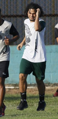 MERCADO: Real España busca defensor, Marathón y Juticalpa fichan delanteros