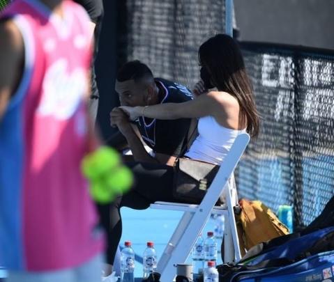 La curiosa manera en que el polémico tenista Nick Kyrgios presentó a su nueva novia: Una empresaria exitosa de 21 años