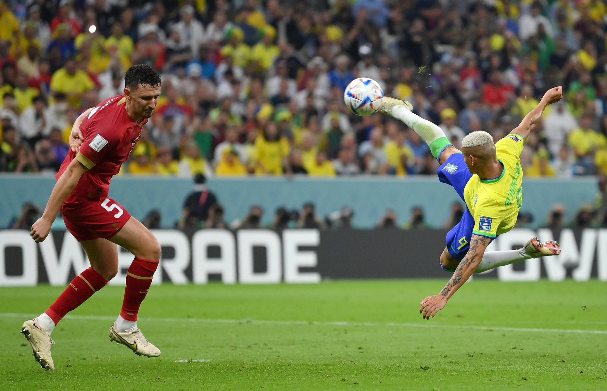 ¡Con una tijereta infernal! Brasil derrotó a Serbia en su debut del Mundial Qatar 2022 gracias al doblete de Richarlison