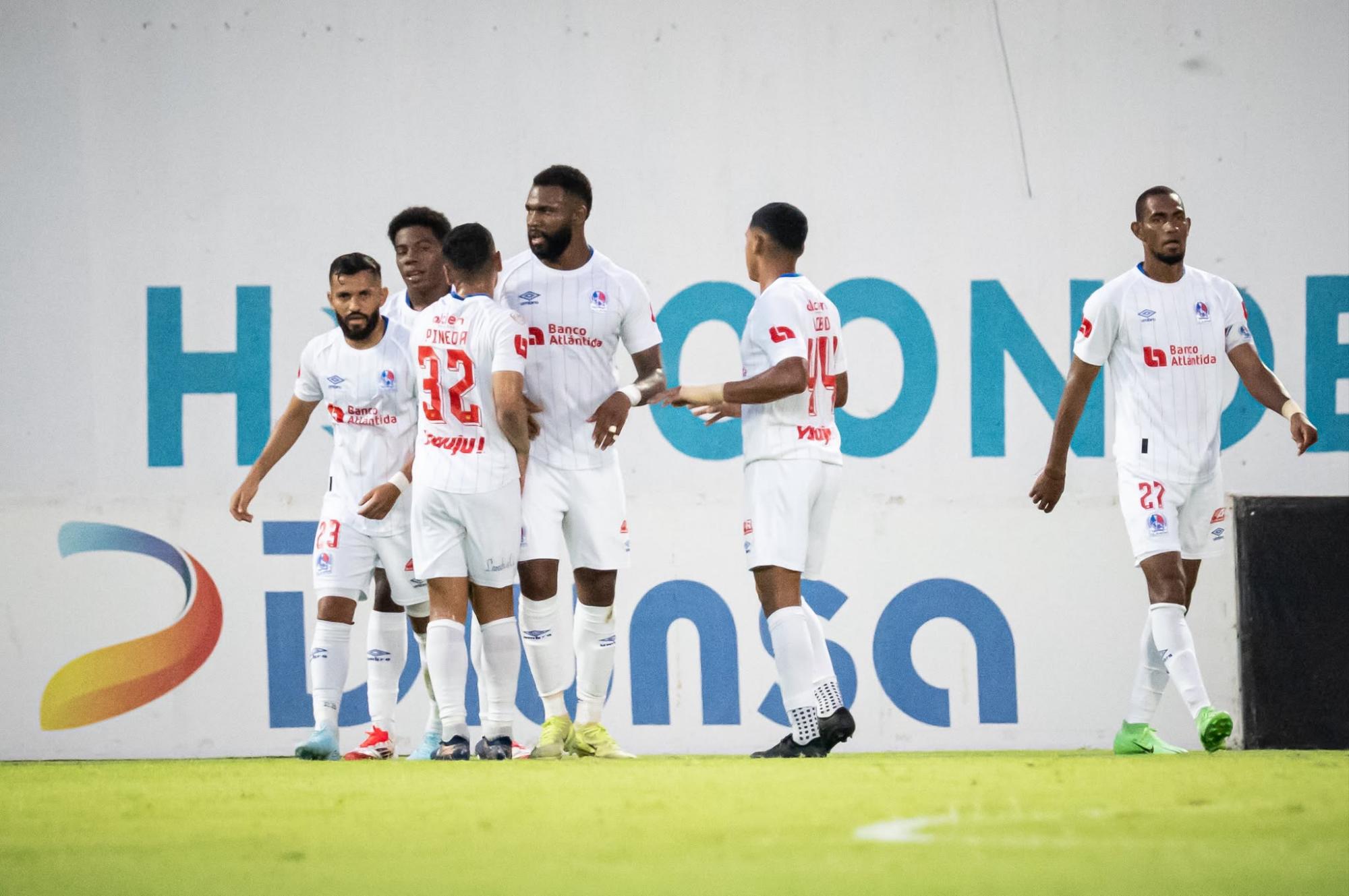 Olimpia toca la puerta de la final del torneo Clausura al derrotar al Victoria en el primer juego de la semifinal
