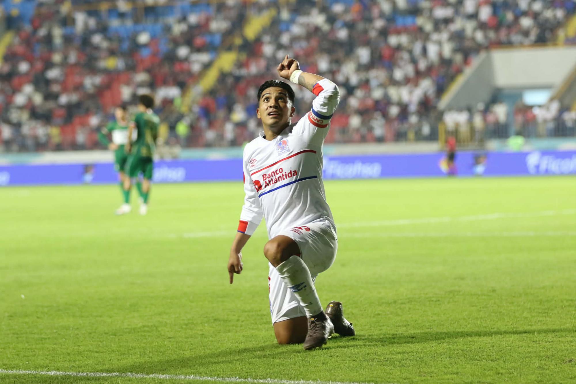 Olimpia desbarató a un Marathón que llegó al Nacional a especular y se posiciona líder de la Triangular A